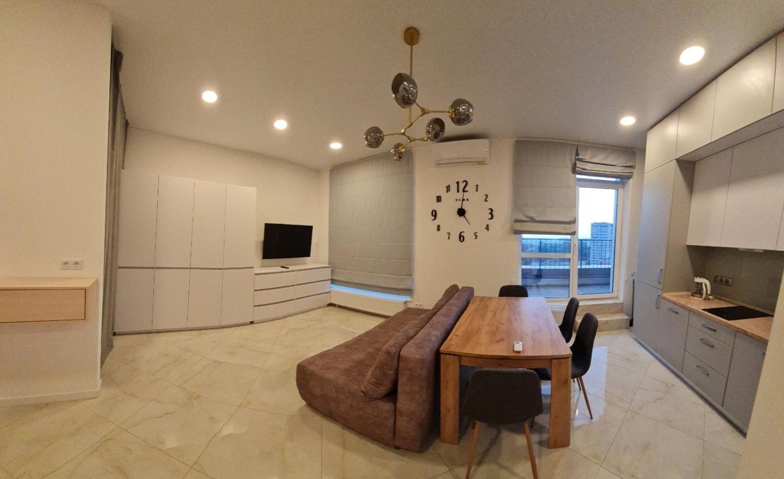 Apartplus - Затишні Апартаменти Dnipro Exterior foto
